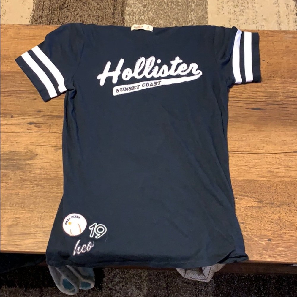 Hollister T-Shirt